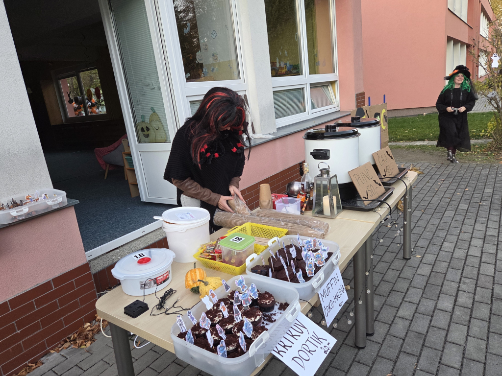 Halloween na zahradě MŠ