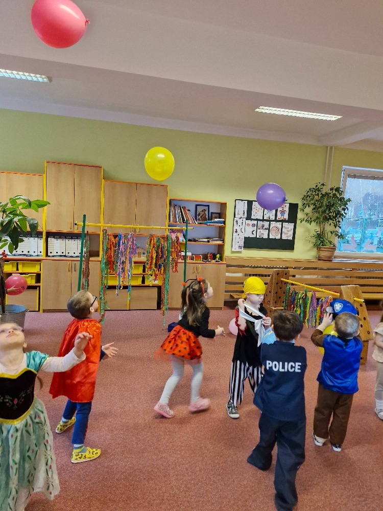 Karneval ve Veverkách