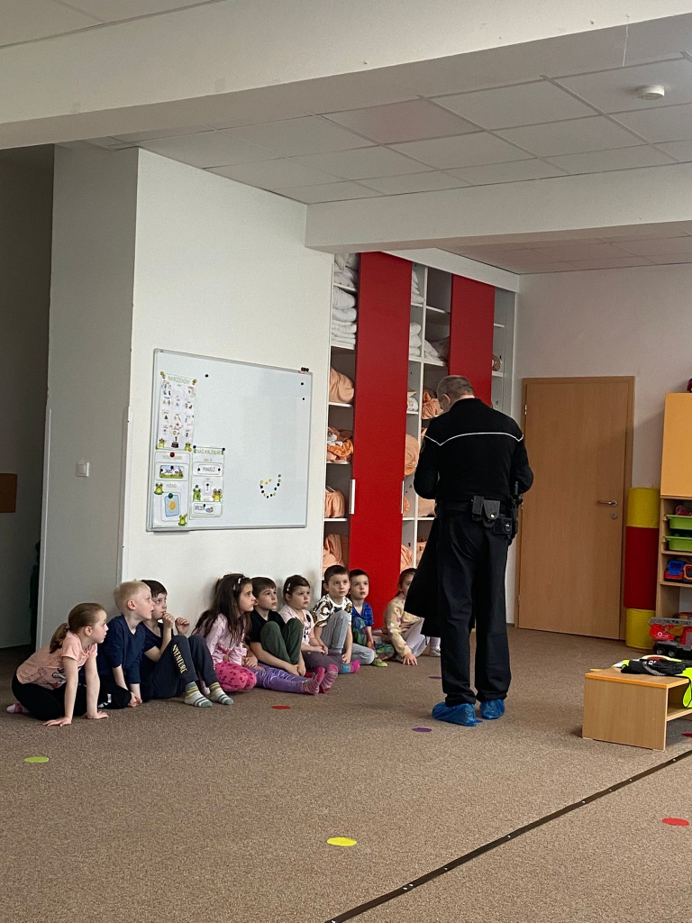 Beseda s městskou policií