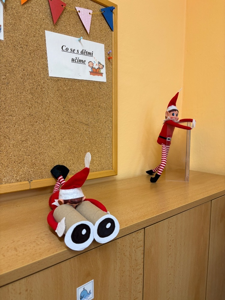 Navštívili nás vánoční skřítci