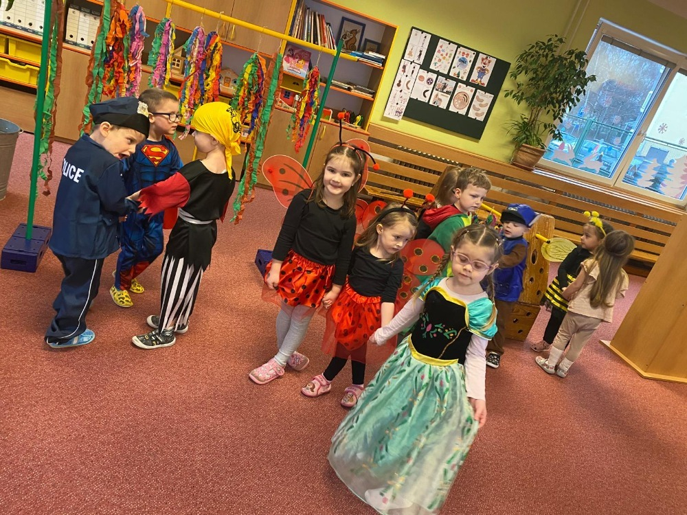 Karneval ve Veverkách