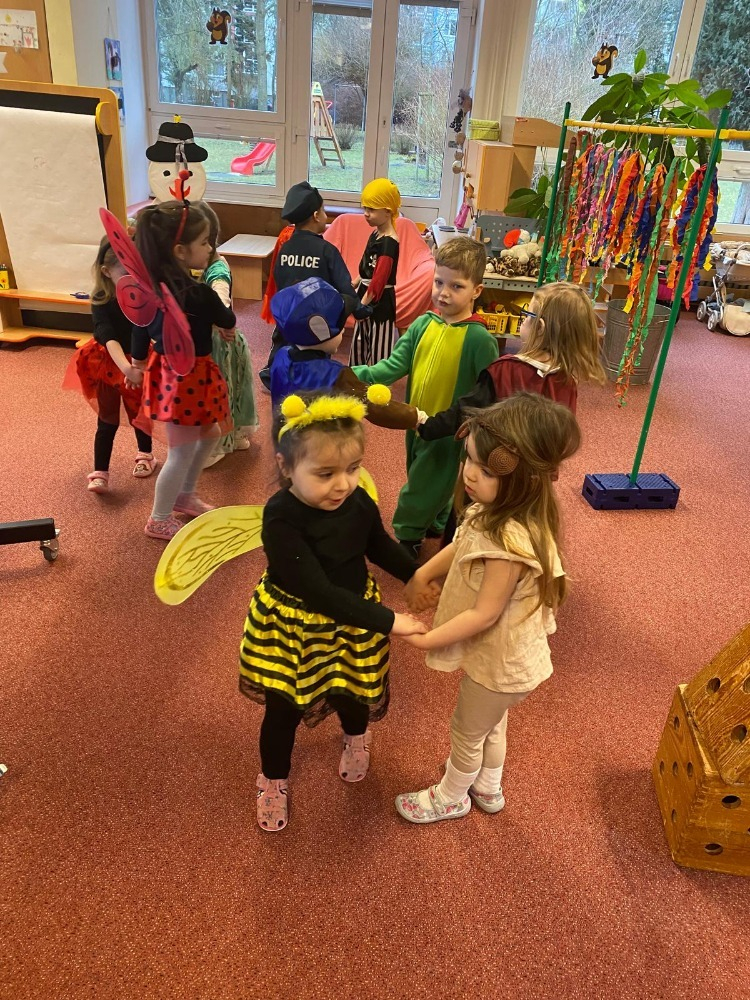 Karneval ve Veverkách