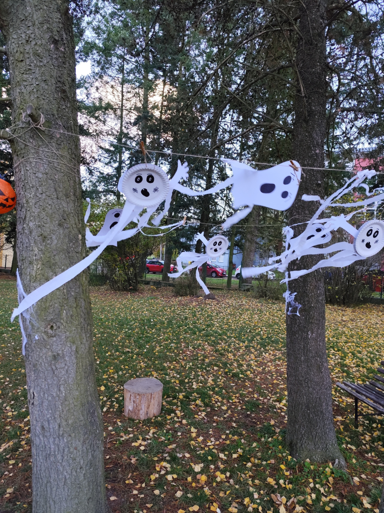 Halloween na zahradě MŠ