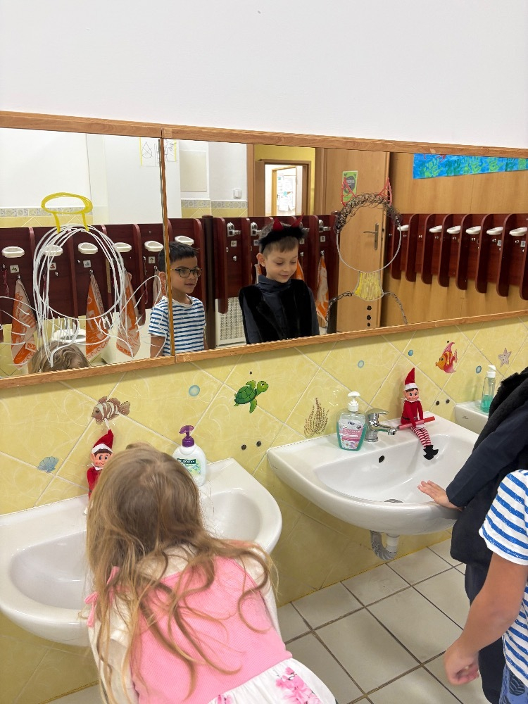 Navštívili nás vánoční skřítci