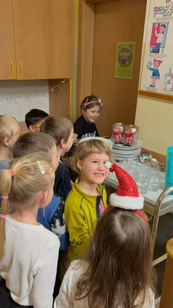 Navštívili nás vánoční skřítci