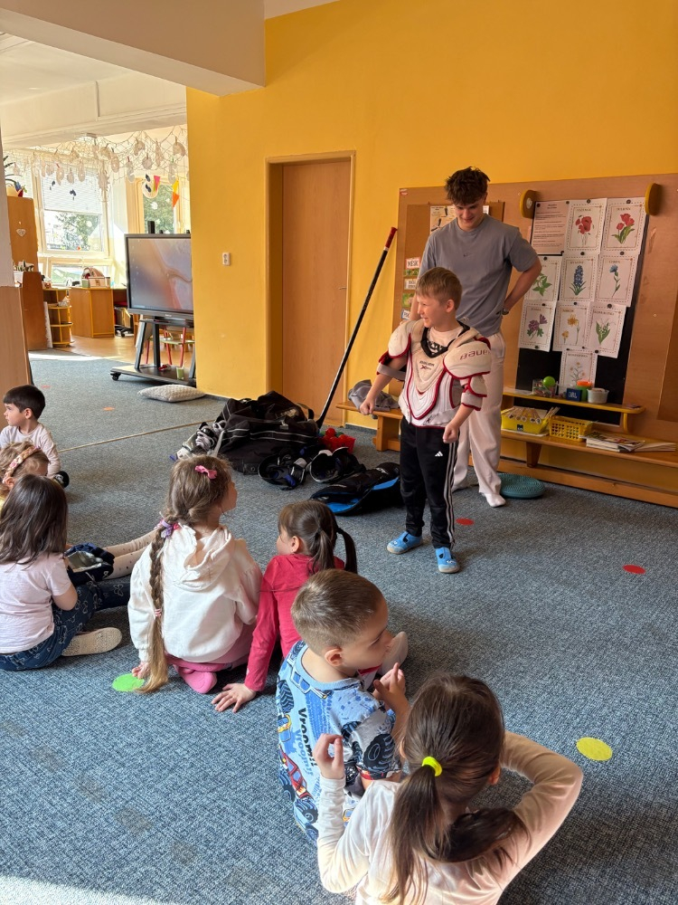 Téma povolání-návštěva hokejisty 