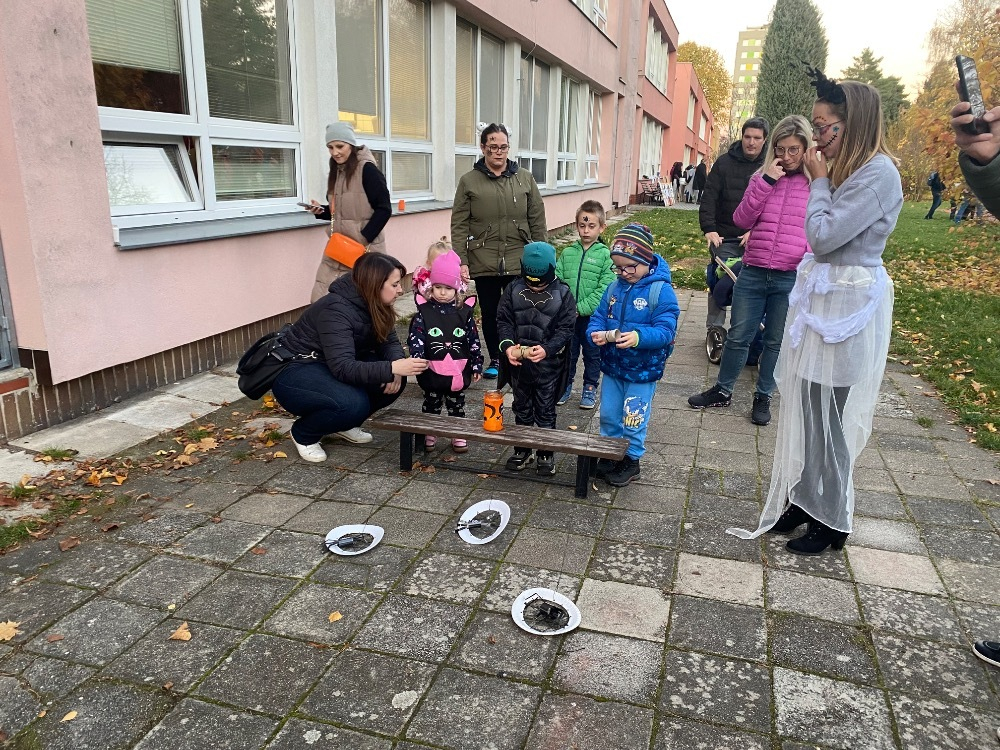 Halloween na zahradě MŠ
