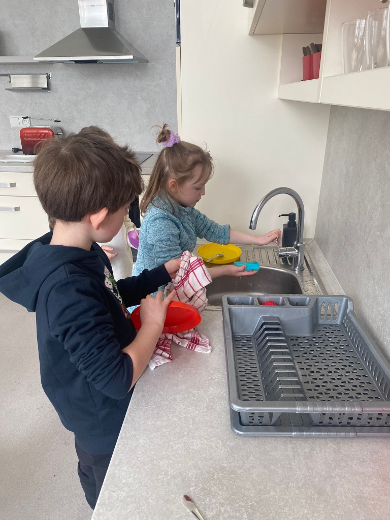 Žabičky v kuchyňce